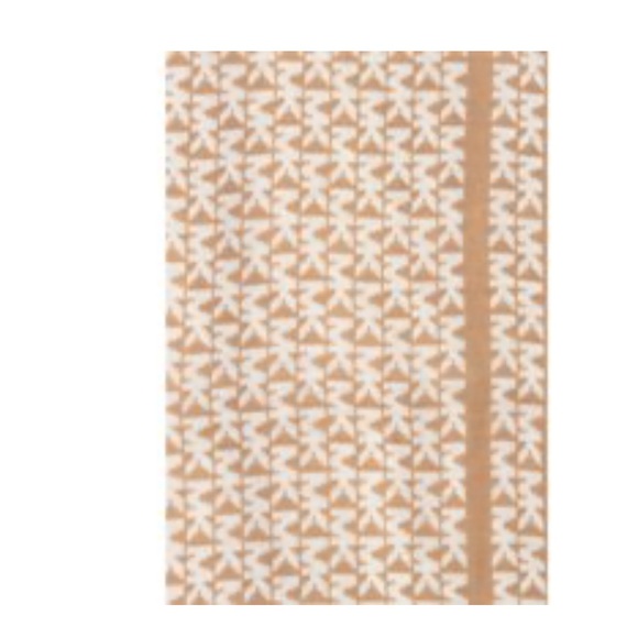 MICHAEL KORS INFINITY SCARF - Picture 3 of 7